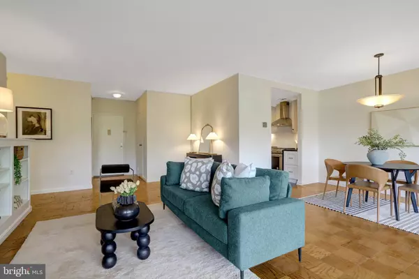 Arlington, VA 22203,4141 N HENDERSON RD #313