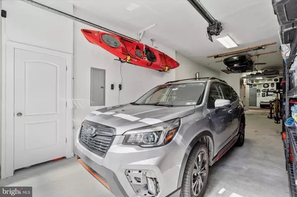 Philadelphia, PA 19145,1917 MORRIS ST