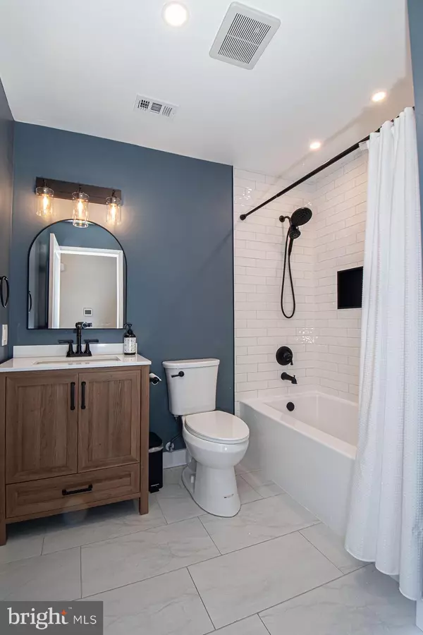 Warrenton, VA 20187,7131 NORTHAMPTON ST