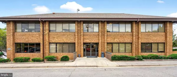 Woodbridge, VA 22192,2050 OLD BRIDGE RD