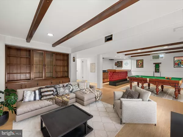 Rockville, MD 20853,13214 DUMBARTON DR