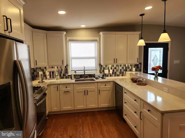 Philadelphia, PA 19128,536 WARTMAN ST