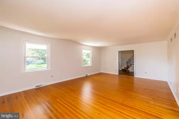 Ambler, PA 19002,1126 TANNERIE RUN RD