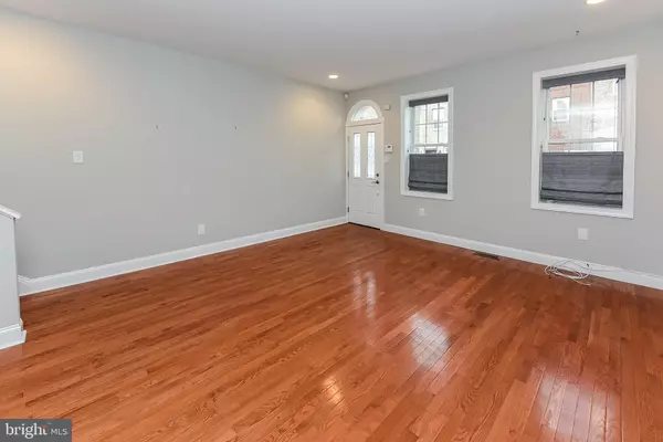 Philadelphia, PA 19146,2012 CARPENTER ST