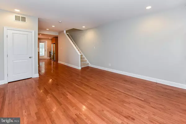 Philadelphia, PA 19146,2012 CARPENTER ST