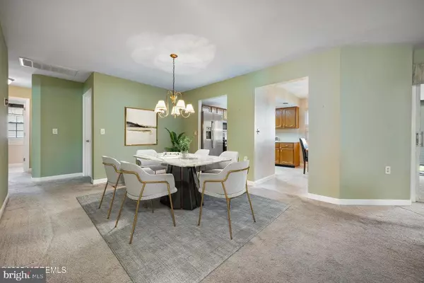 Forked River, NJ 08731,42 CANTERBURY DR