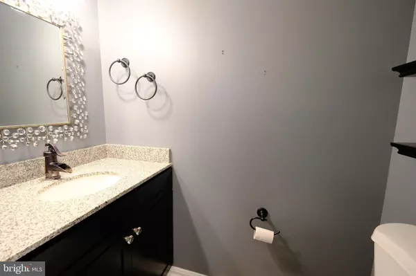 Gaithersburg, MD 20878,128 BENT TWIG LN #345