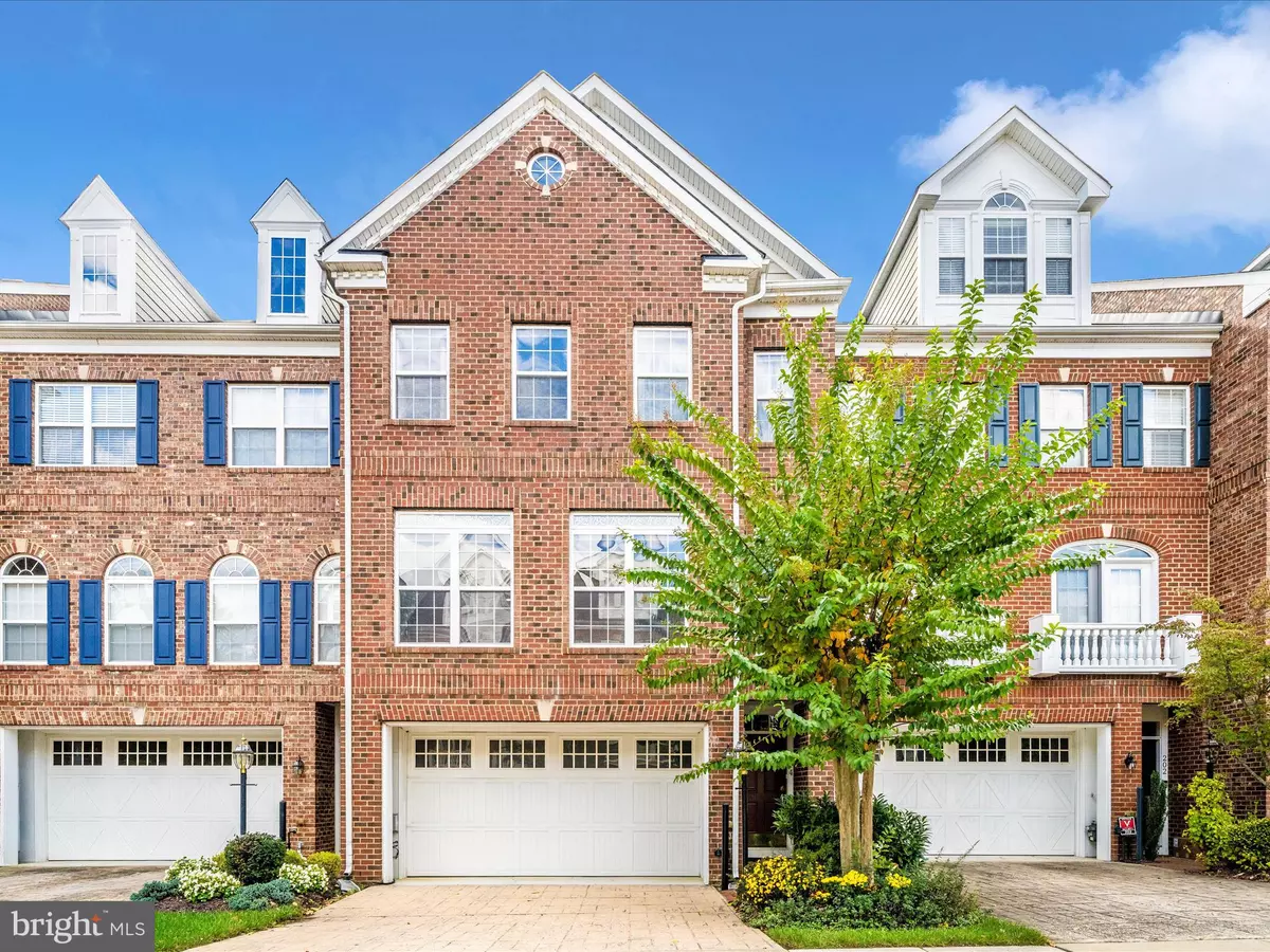 Annapolis, MD 21401,204 BURGUNDY LN