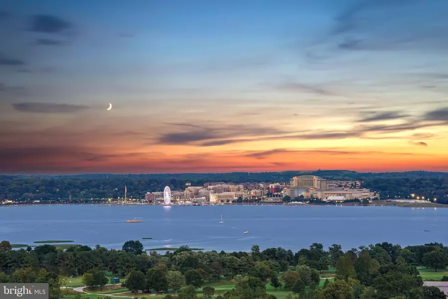 5903 MOUNT EAGLE DR #1612, Alexandria, VA 22303