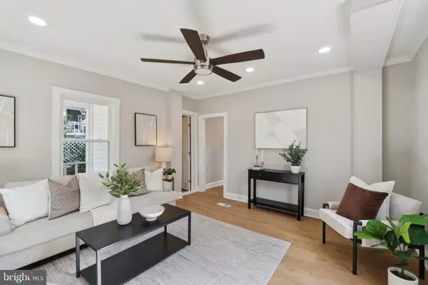 Arlington, VA 22207,4914 22ND ST N