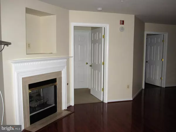 Columbia, MD 21046,9150 GRACIOUS END CT #103