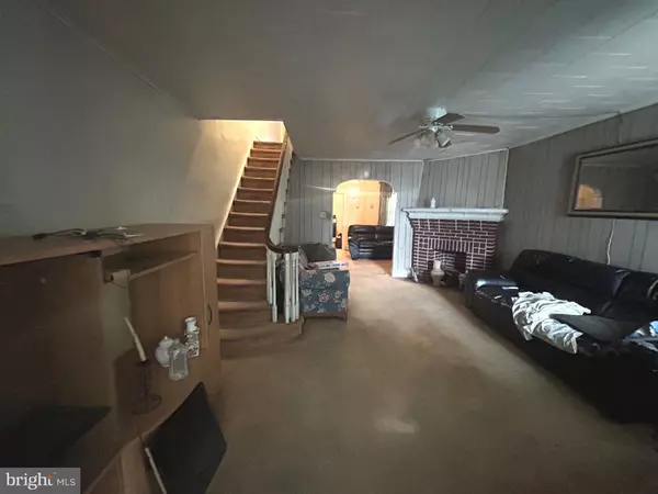 Philadelphia, PA 19143,1045 S 52ND ST