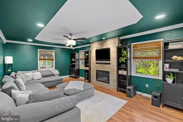 Bowie, MD 20715,3900 CORBIN PL