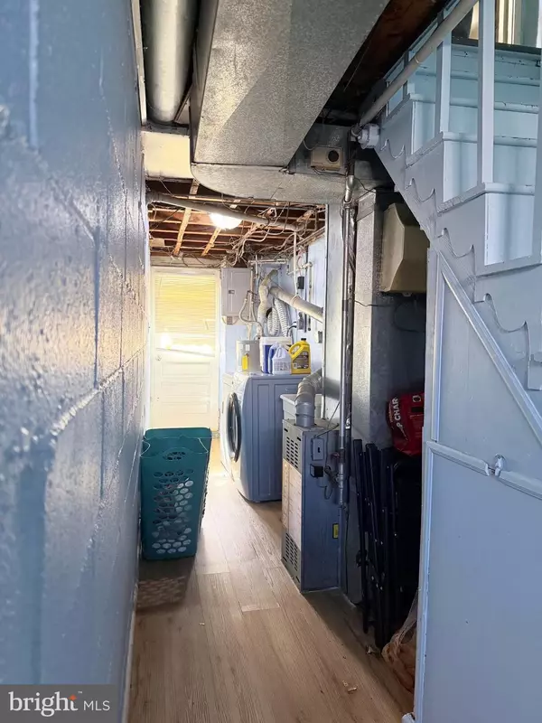 Philadelphia, PA 19135,6323 HEGERMAN ST