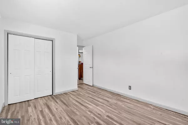 Hamilton, NJ 08690,130 MIRY BROOK RD