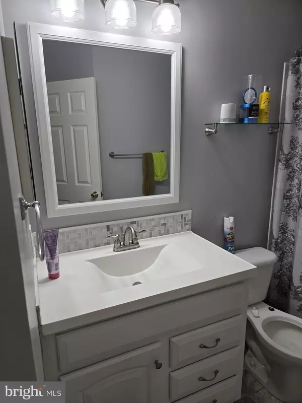 District Heights, MD 20747,5211 STONEY MEADOWS DR