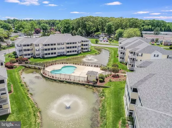 Rehoboth Beach, DE 19971,36525 PALM DR #5205