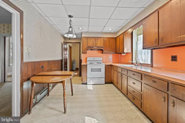 Souderton, PA 18964,24 FRANKLIN AVE