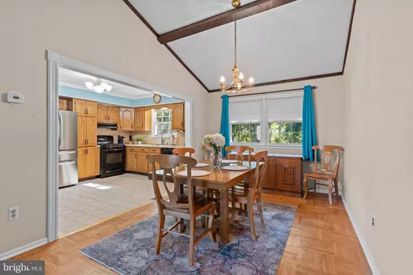 Yardley, PA 19067,17 HIGHLAND DR