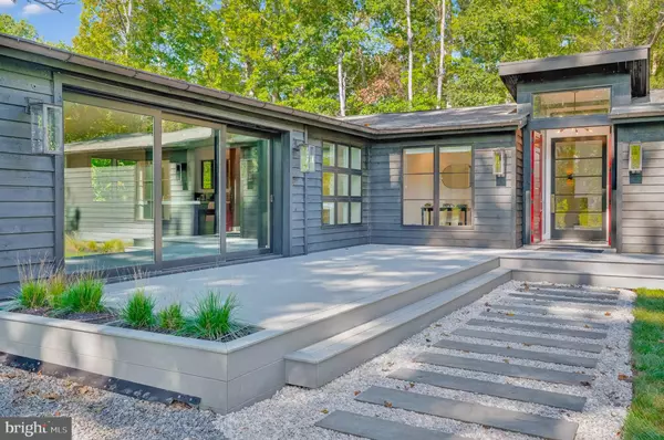 West River, MD 20778,4921 MUDDY CREEK RD