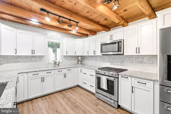 Bunker Hill, WV 25413,53 DELPHINIUM LN