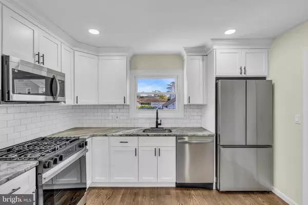 Trenton, NJ 08618,442 VANNEST AVE