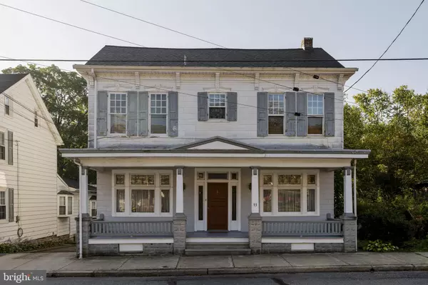 Adamstown, PA 19501,93 E MAIN ST