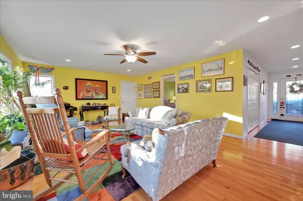 Auburn, PA 17922,1489 BEARCAT CV