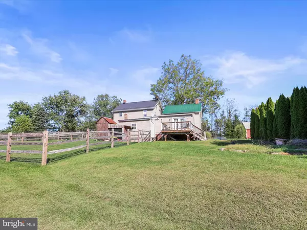 York, PA 17406,595 LOCUST POINT RD