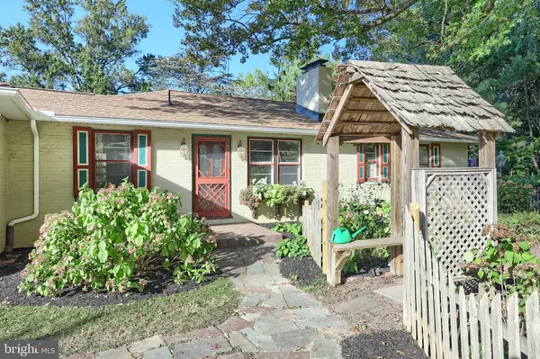 York, PA 17402,4079 WILSHIRE DR