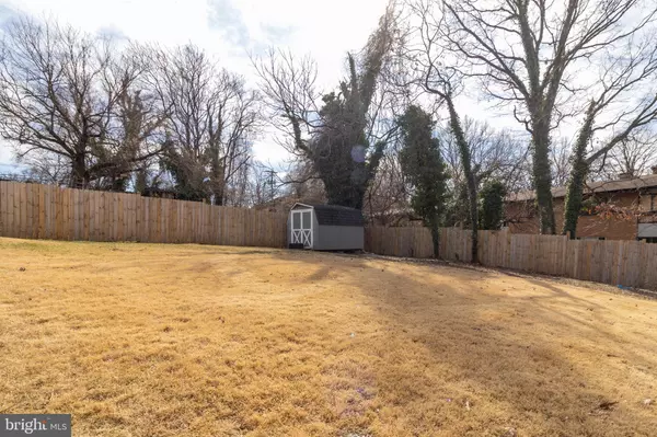 Oxon Hill, MD 20745,5303 KENMONT RD