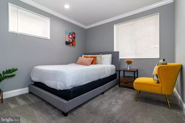 Oxon Hill, MD 20745,5303 KENMONT RD