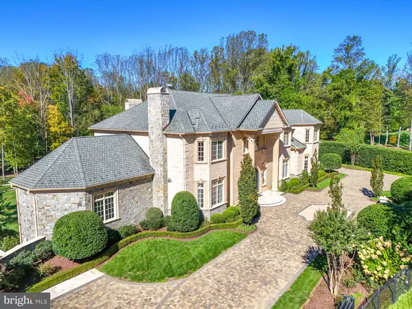 Mclean, VA 22102,1174 OLD TOLSON MILL RD