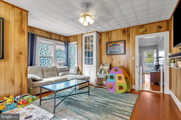 Newark, DE 19711,300 CAPITOL TRL