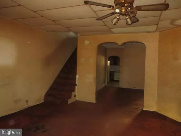 Philadelphia, PA 19120,5002 ORMES ST