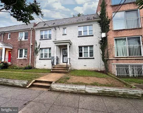 Washington, DC 20020,1721 MINNESOTA AVE SE #3