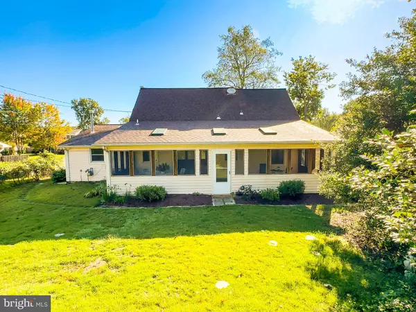 Bowie, MD 20715,3418 MEDINA LN