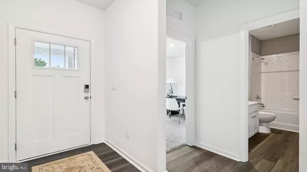 Staunton, VA 24401,277 HEATHER LN