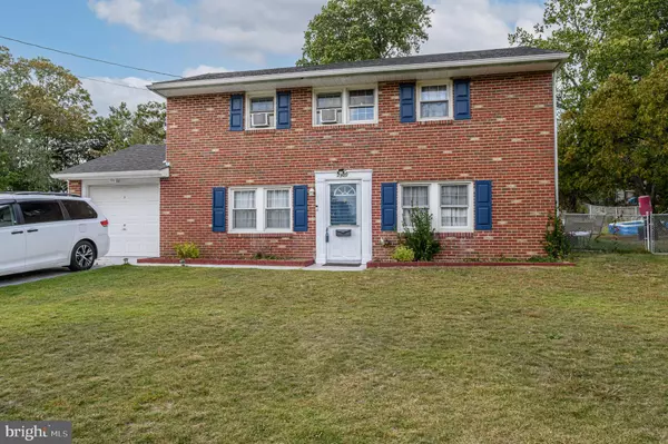 2309 S CUTHBERT DR, Lindenwold, NJ 08021