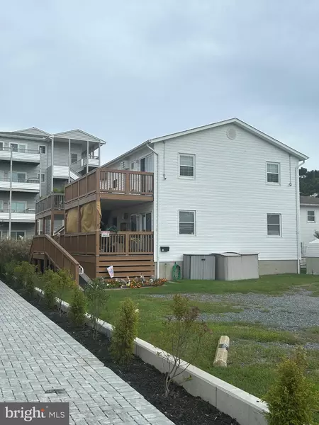 114 78TH ST #B, Ocean City, MD 21842