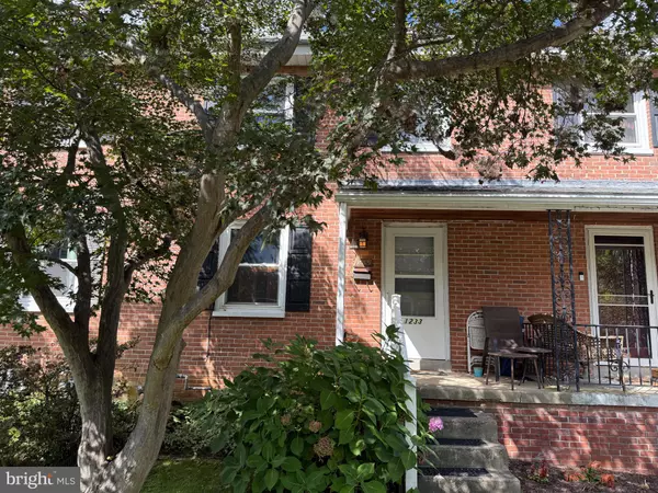 1233 FREMONT ST, Lancaster, PA 17603