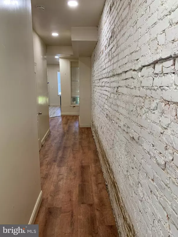 Baltimore, MD 21223,322 PULASKI ST