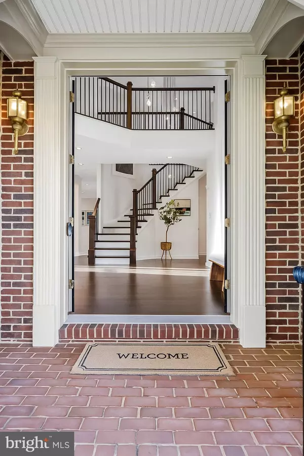 Chantilly, VA 20152,43356 HILLPARK ST