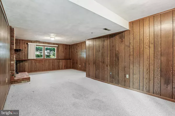 Arnold, MD 21012,543 BAY GREEN DR