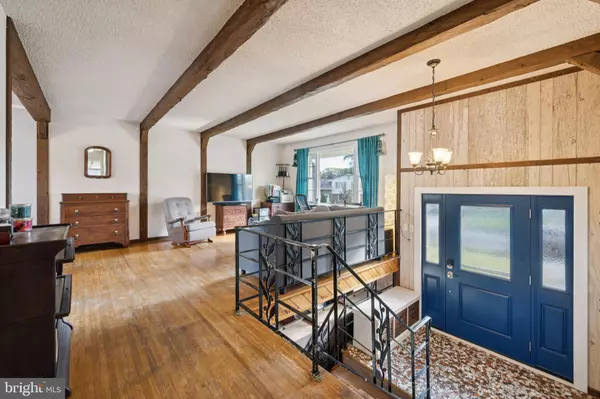 Delran, NJ 08075,43 PRINCETON DR