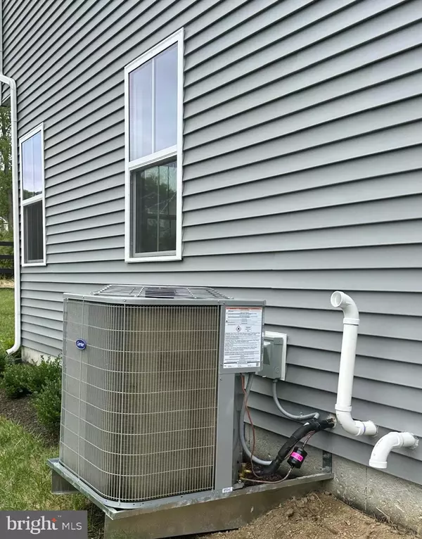 New Castle, DE 19720,4390 REUSCH CIR