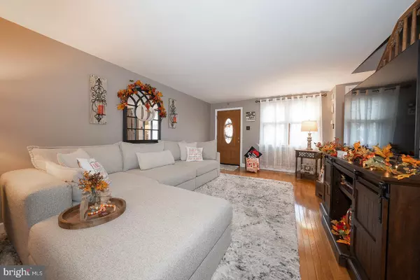 Clifton Heights, PA 19018,232 CRESTWOOD DR