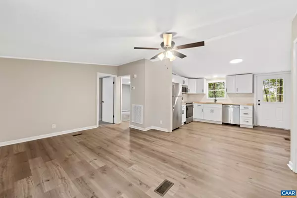 Louisa, VA 23093,1103 LASLEY LN