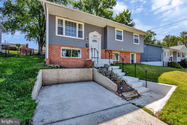 Capitol Heights, MD 20743,6807 PEPPER ST