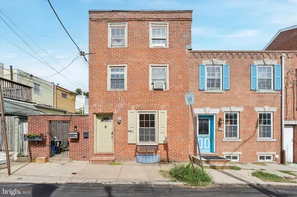 Philadelphia, PA 19147,229 MANTON ST